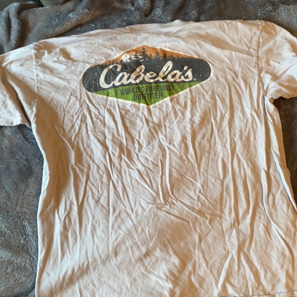 Cabela’s Men L T-shirt